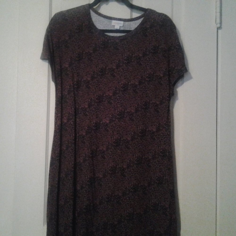LuLaRoe Maria Size Medium ... EUC!
